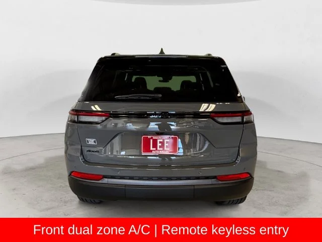 New 2027 Gray Jeep Limited image 4