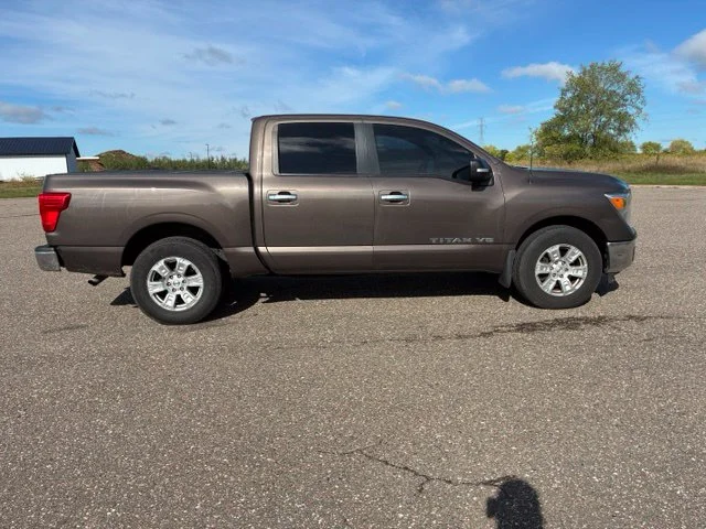 Used 2018 Brown Nissan SV image 1