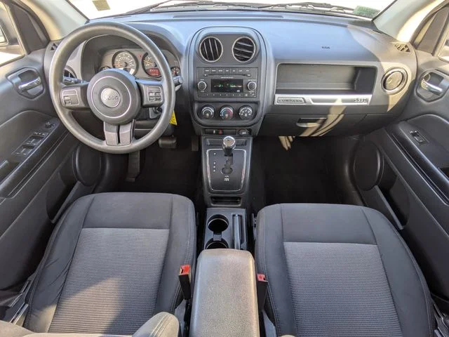 Used 2014 Bright White Clearcoat Jeep Sport image 15