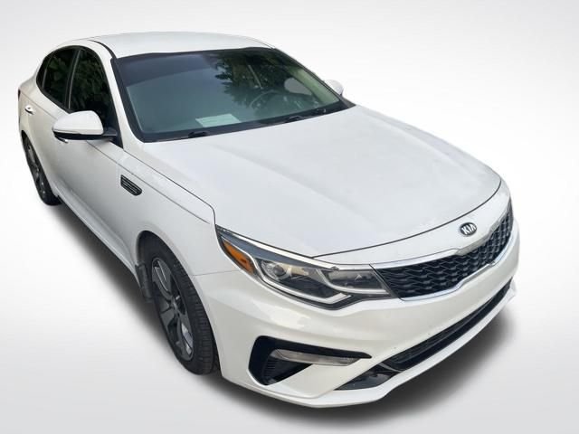 Used 2020 Snow White Pearl Kia S image 1