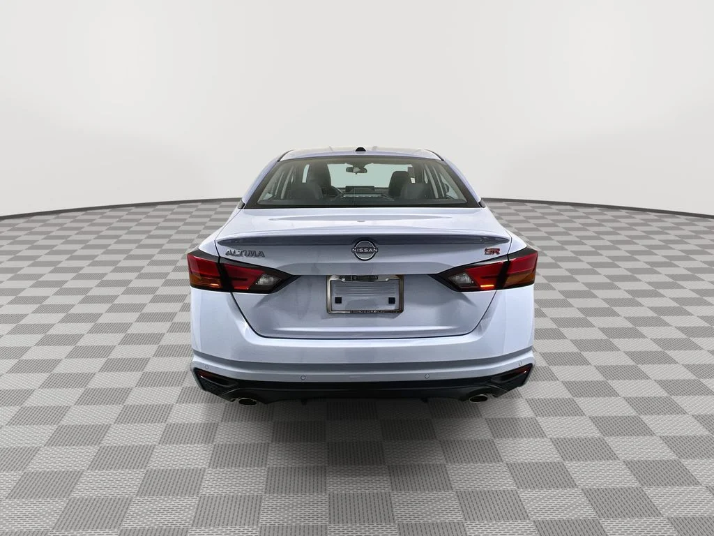 New 2026 Gray Nissan 2.5 SR image 7