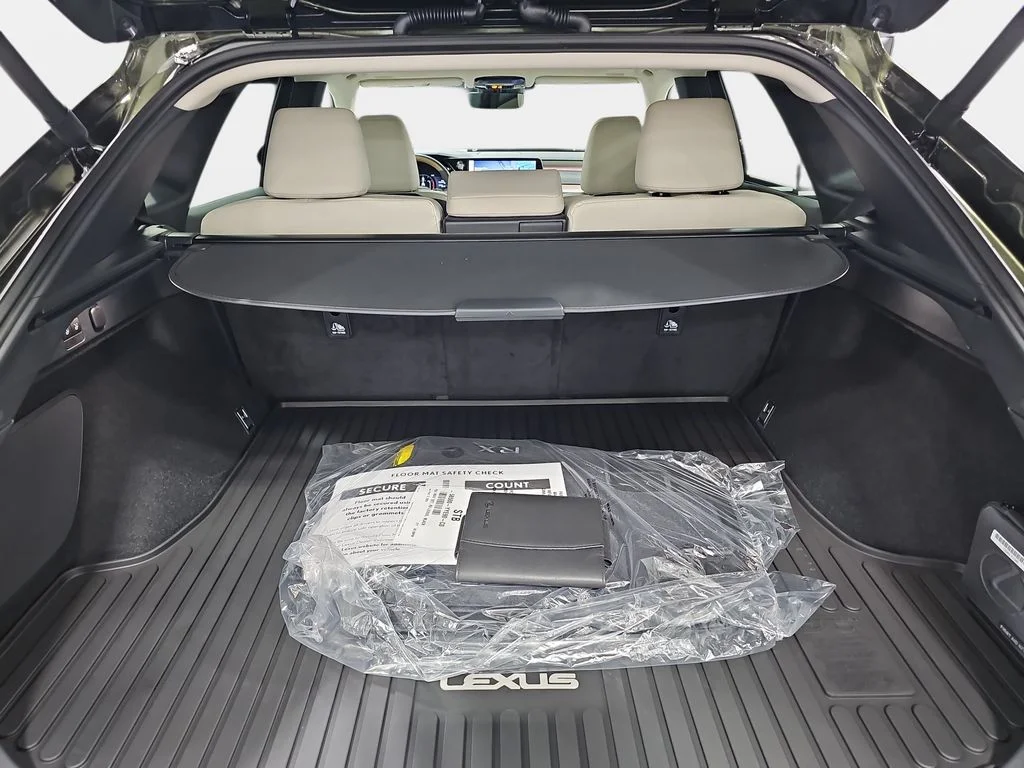 New 2026 Nori Green Pearl Lexus PREMIUM PLUS image 12