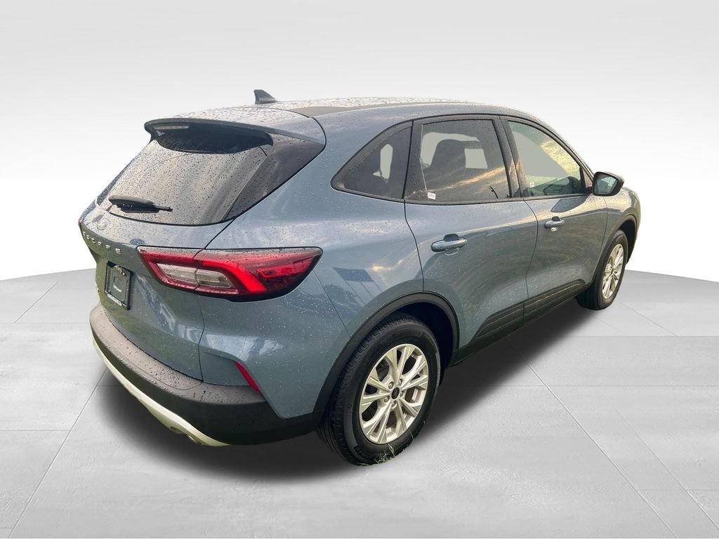 Used 2025 Blue Ford Active image 5