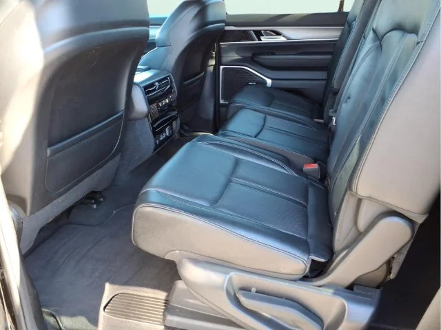 Used 2025 Black Jeep Series II image 17