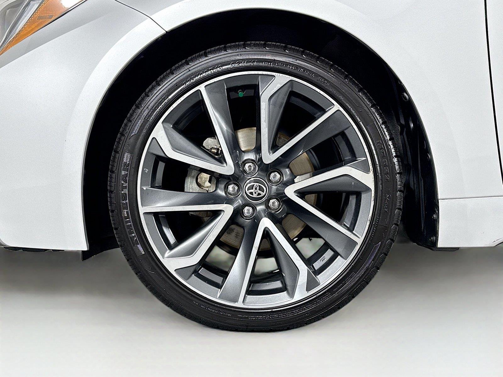Certified Used 2022 Classic Silver Metallic Toyota SE image 39