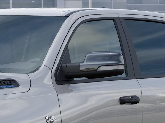 New 2026 Silver Zynith Exterior Paint RAM BIG HORN image 38