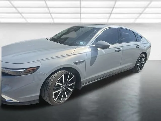 Used 2025 Gray Honda Touring image 2
