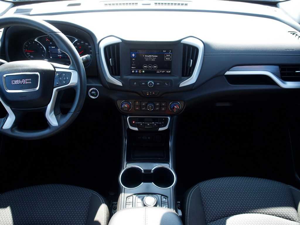 2023 GMC Terrain SLE - Photo 25