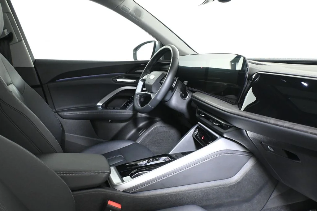 Certified Used 2025 Silver Audi 2.0T Premium Plus image 33