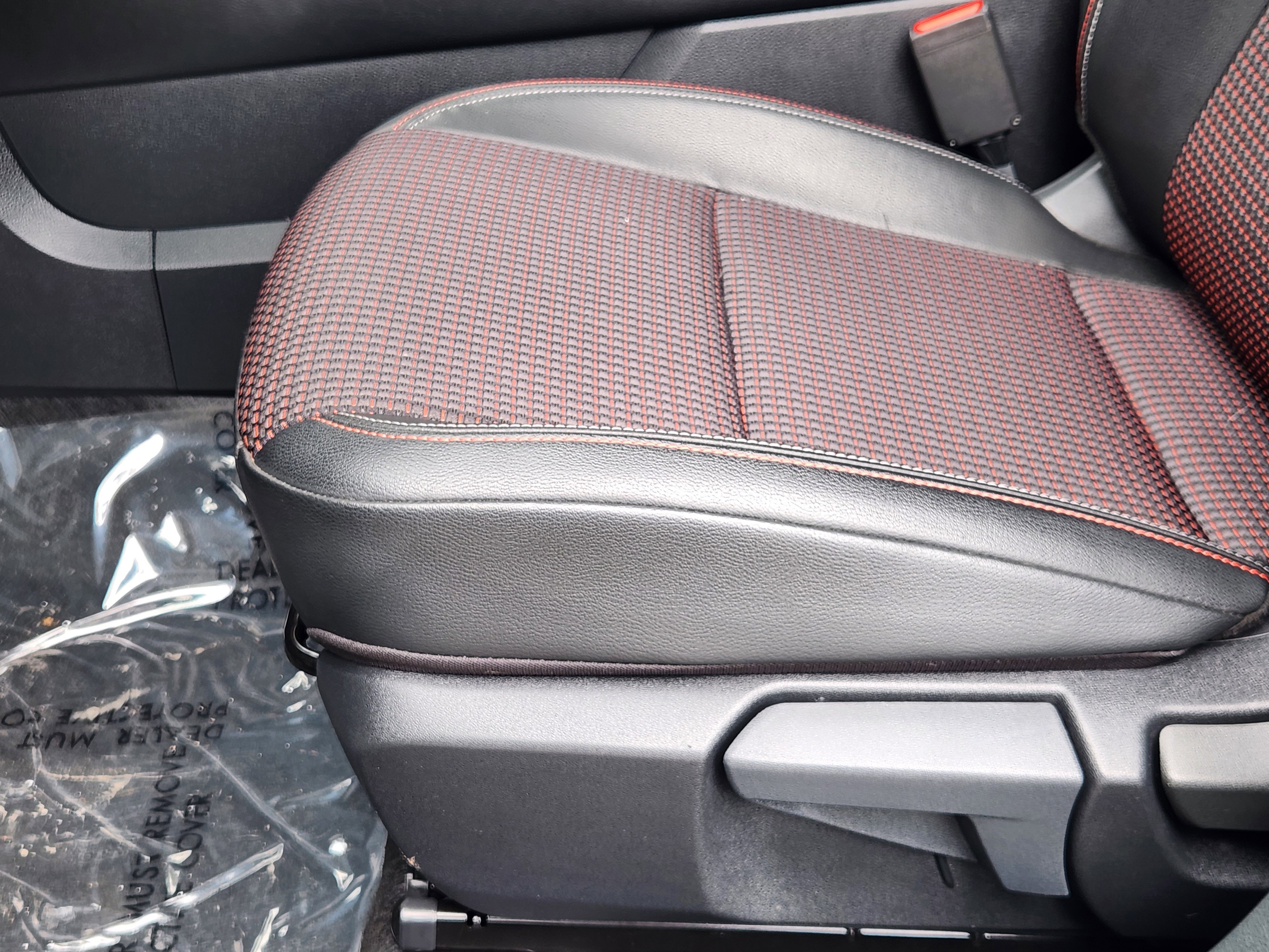 Certified Used 2025  Nissan SR image 24