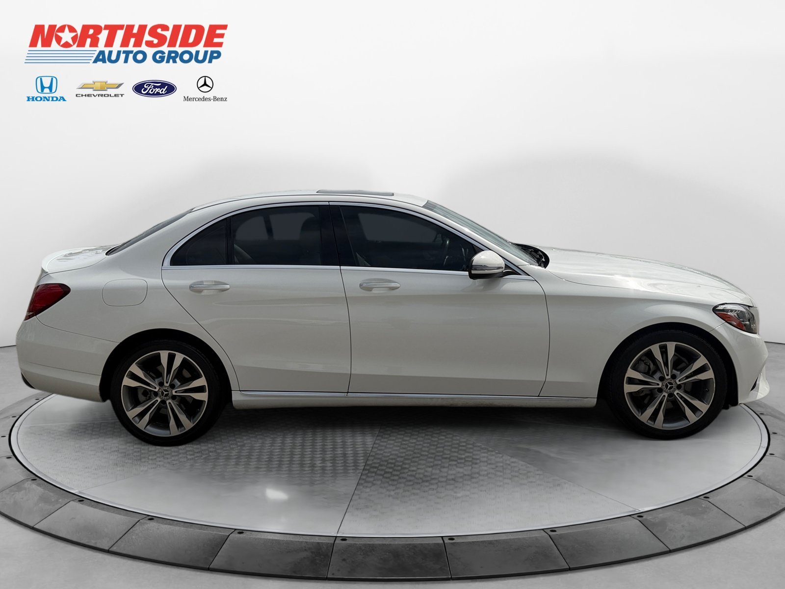 Used 2019 designo Diamond White Metallic Mercedes-Benz C 300 image 8