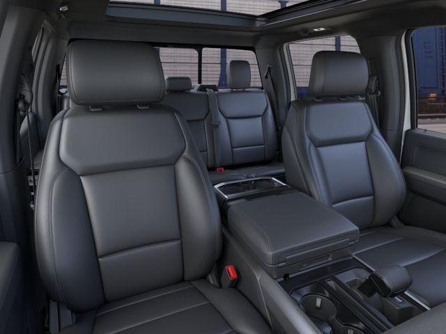 New 2026 Oxford White Ford XLT image 10