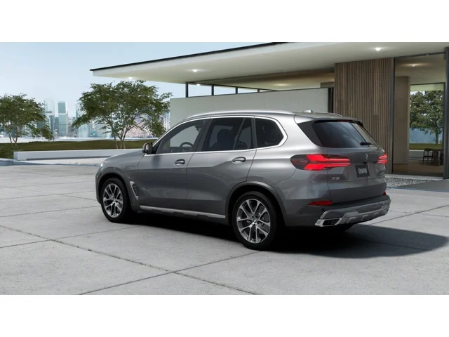 New 2026 Skyscraper Grey Metallic BMW xDrive50e image 2