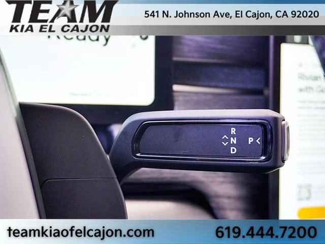 Used 2026  Rivian  image 38