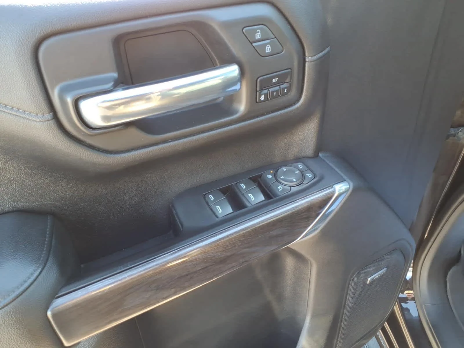 Used 2020 Havana Brown Metallic Chevrolet LTZ image 14