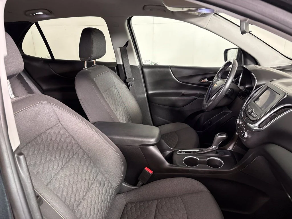 Used 2021 Gray Chevrolet LT image 18