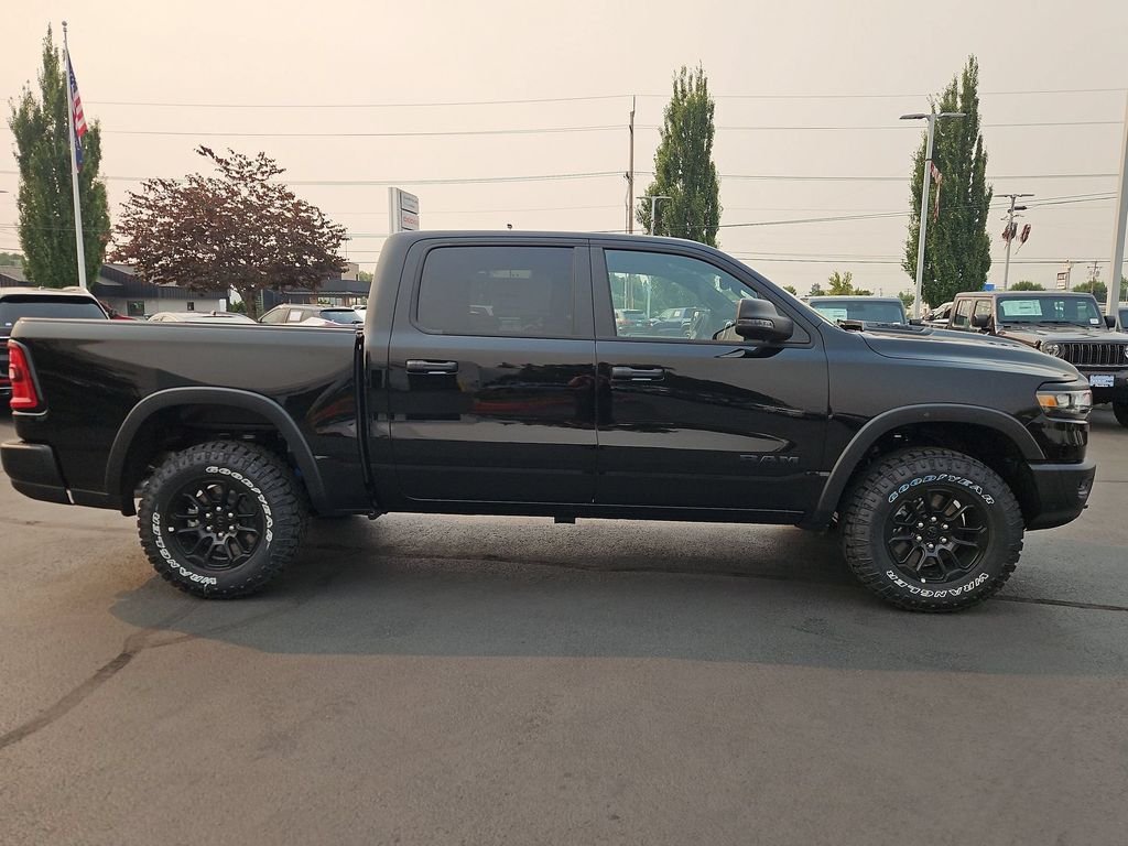 New 2026 Diamond Black Crystal Pearl-Coat Exterior Paint RAM Rebel image 7