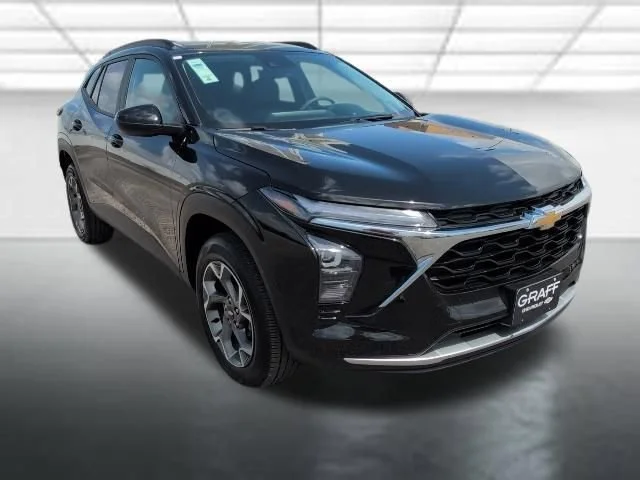 2025 Chevrolet Trax LT's photo