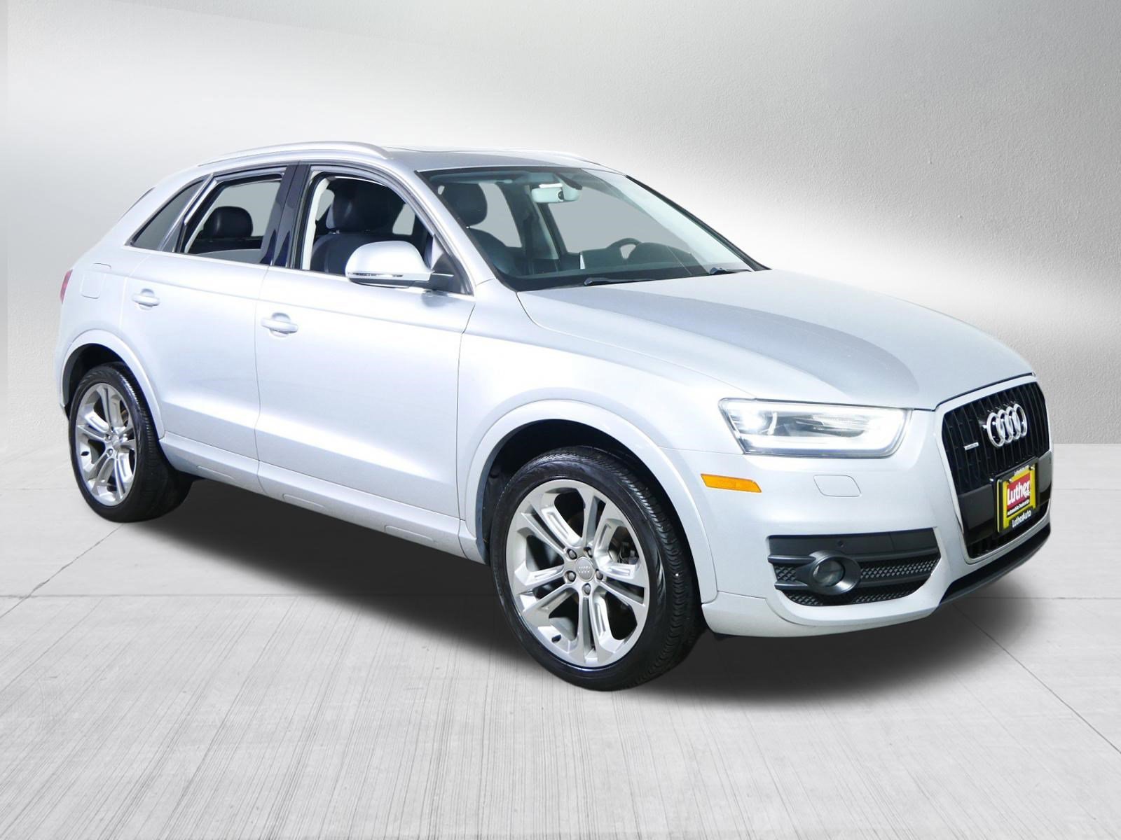 2015 Audi Q3 2.0T quattro tiptronic Prestige's photo