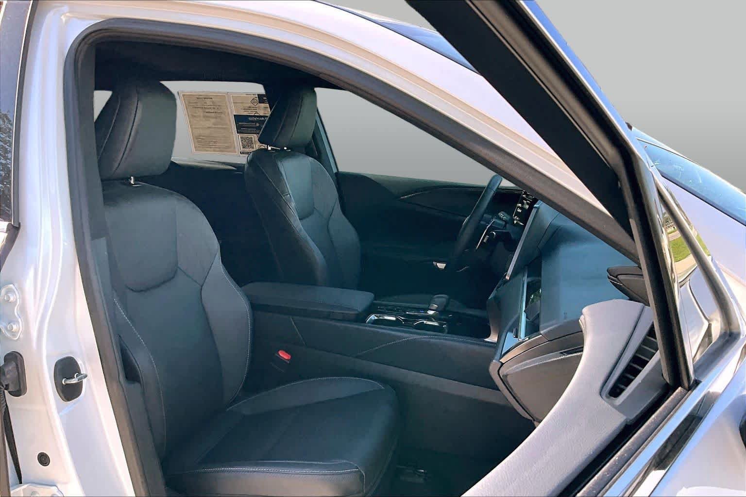 2026 Lexus RX 350 - Photo 9