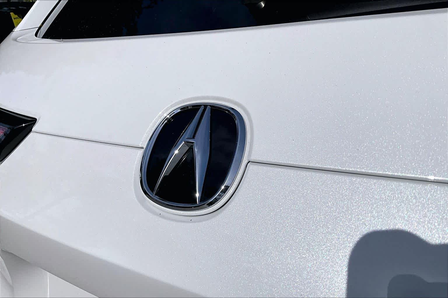 Used 2025 Platinum White Pearl Acura w/A-Spec Package image 31