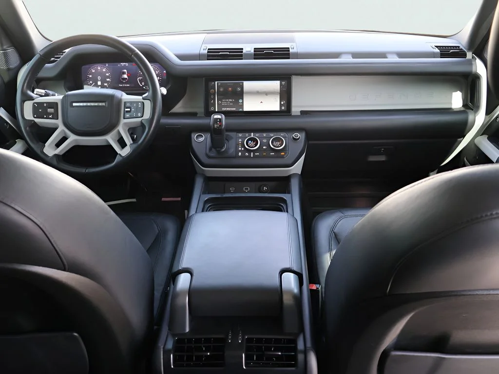 Used 2020 Fuji White Land Rover HSE image 13
