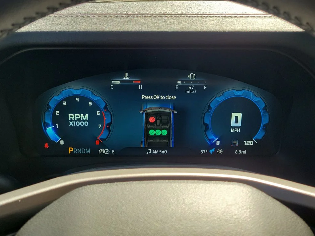 New 2026 Avalanche Gray Ford Outer Banks® image 17