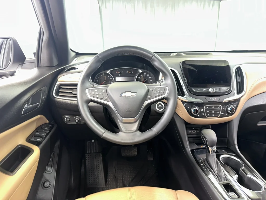 2023 Chevrolet Equinox Premier - Photo 2