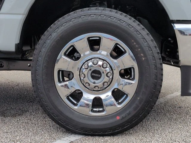 New 2026 Avalanche Ford F-250® Lariat® image 11
