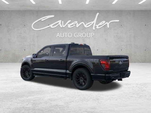 New 2026 Agate Black Metallic Ford XLT image 5