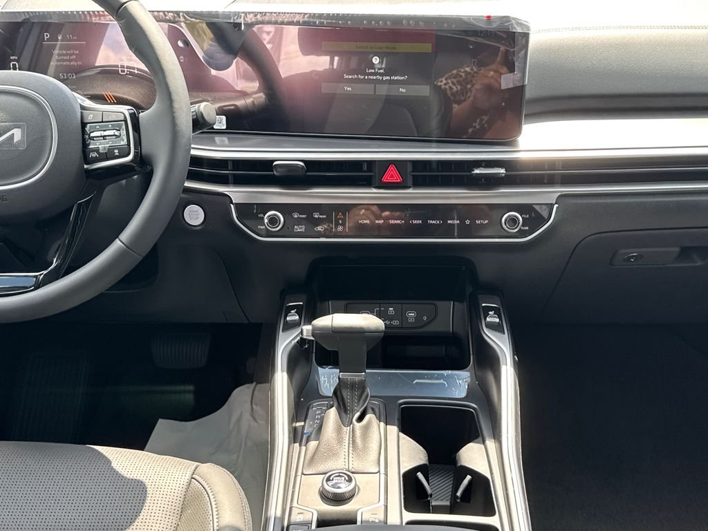 Used 2025 Gray Kia S image 24