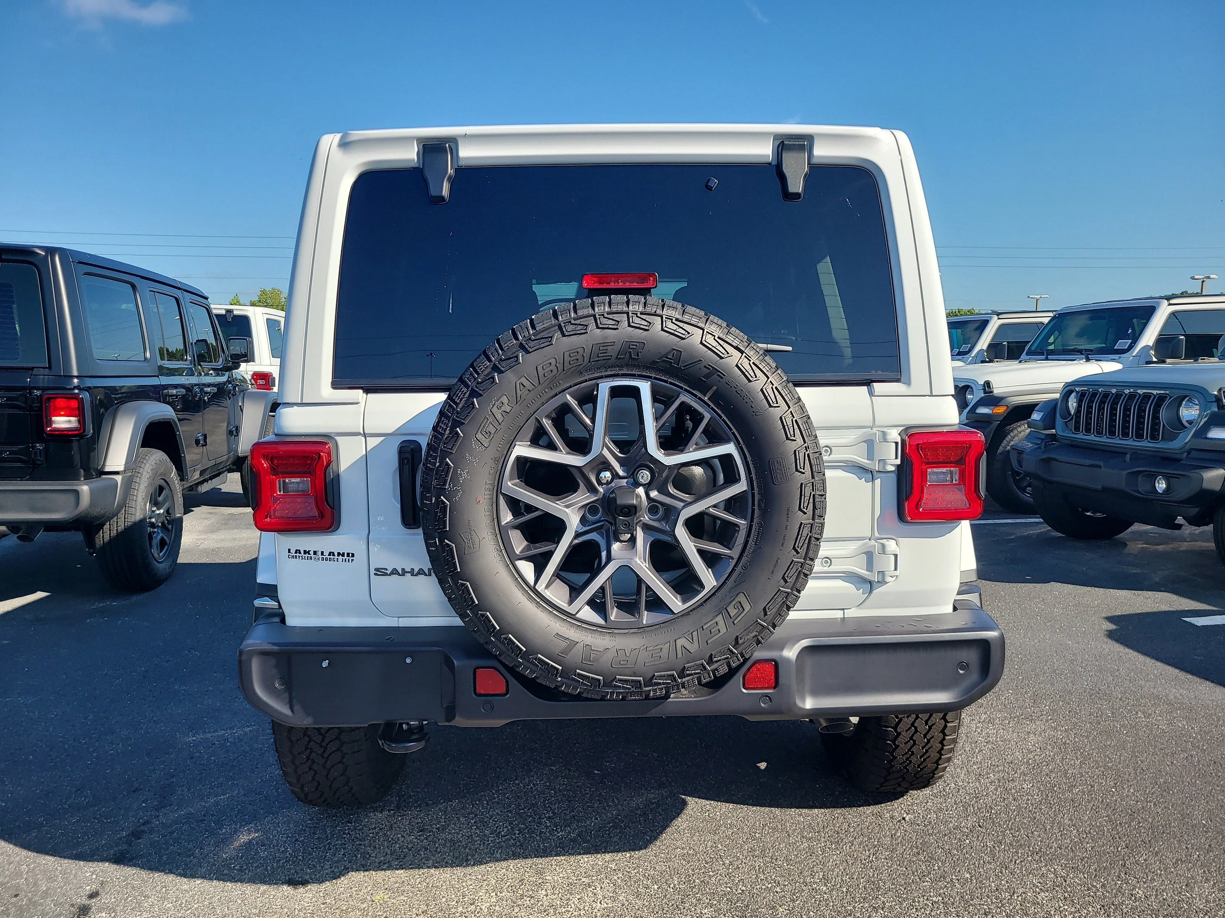 New 2026 Bright White Clearcoat Jeep Sahara image 7