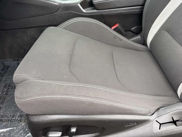 Used 2018 Silver Chevrolet SS image 17