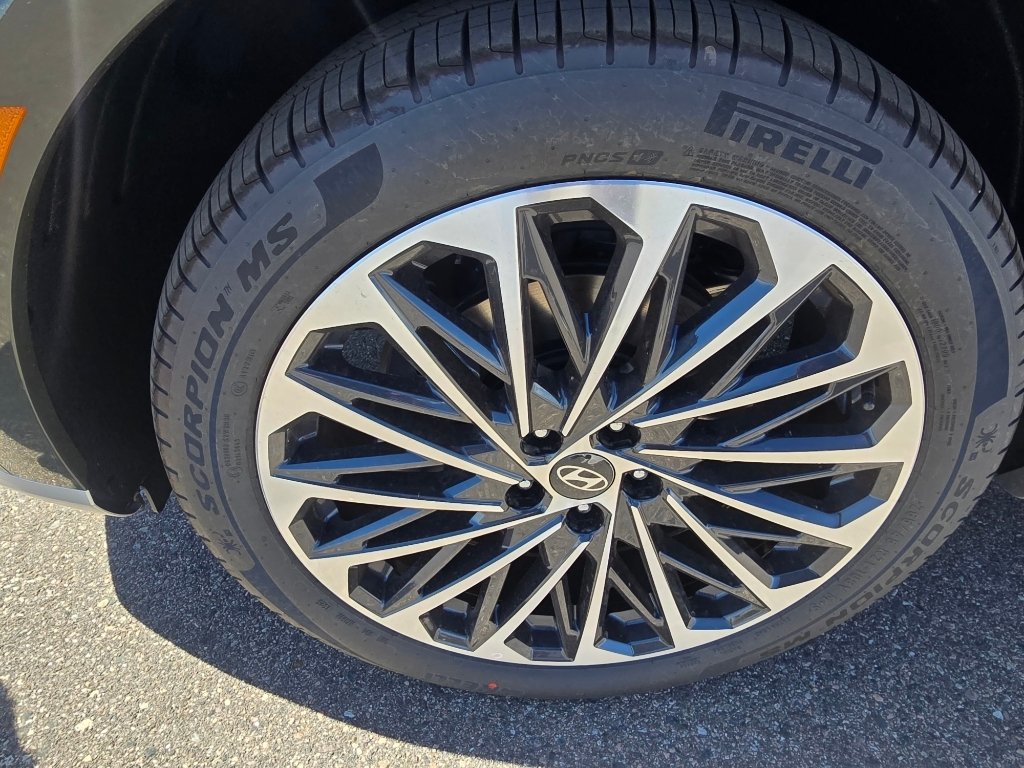New 2026 Titan Charcoal Hyundai Calligraphy image 9
