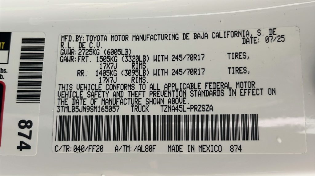2025 Toyota Tacoma SR5 - Photo 42