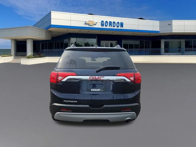 Used 2017 DARK SAPPHIRE BLUE METALLIC GMC SLE image 4