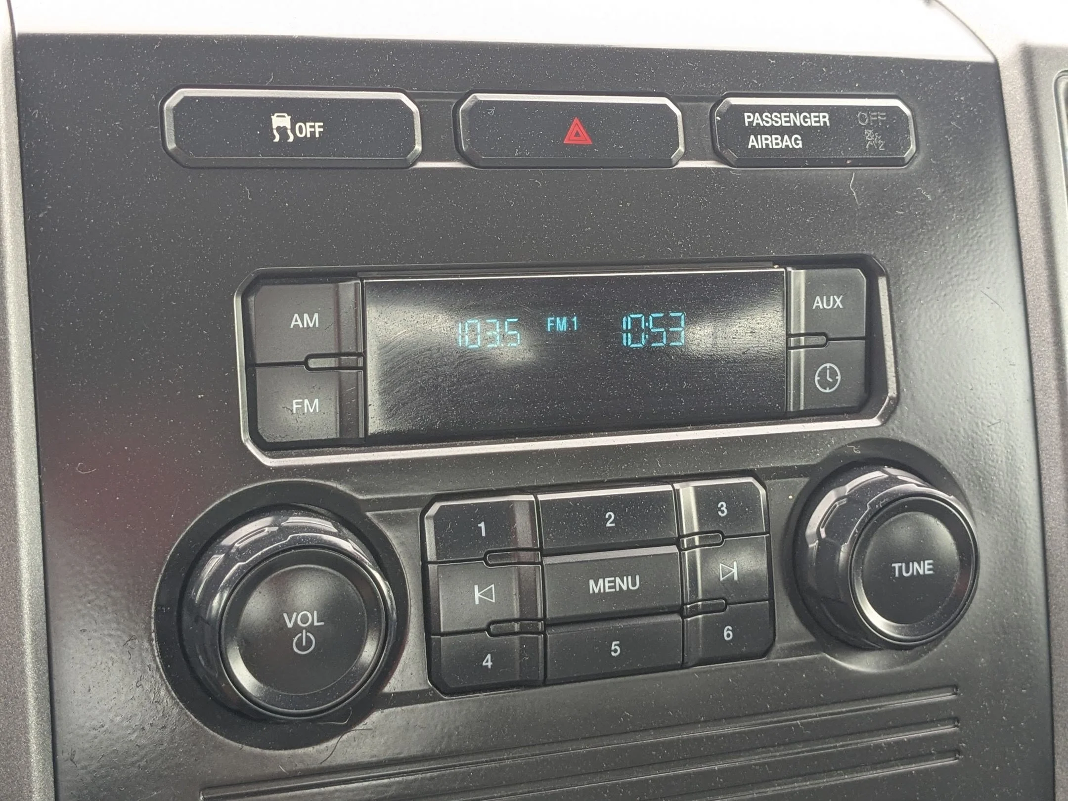 Used 2017 Oxford White Ford XL image 19