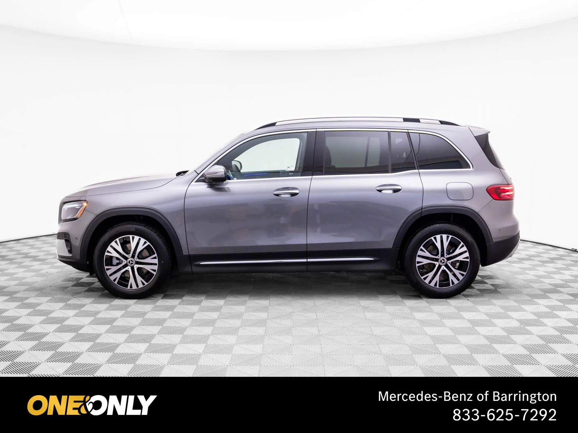 New 2026 Gray Mercedes-Benz GLB 250 image 2