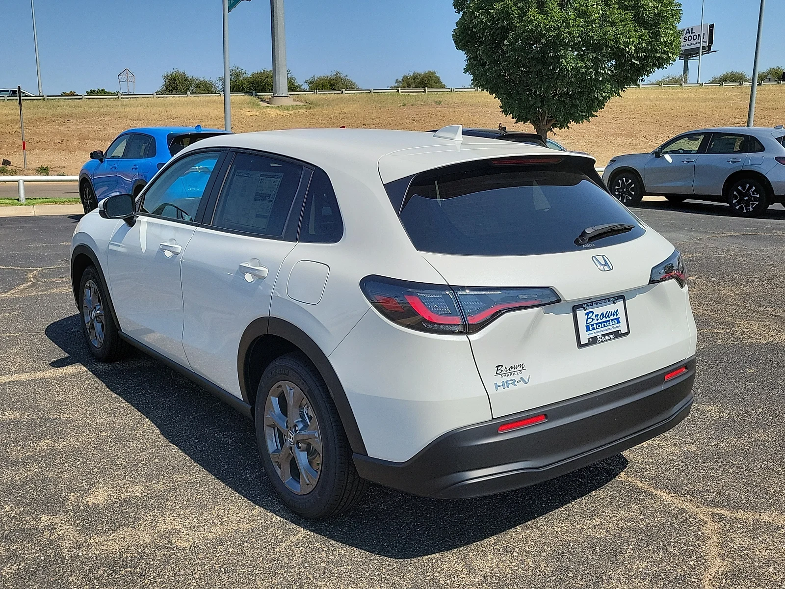New 2027 Platinum White Pearl Honda LX AWD image 7