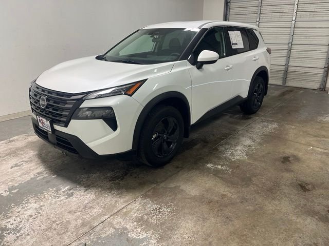 Used 2026 White Nissan SV image 3