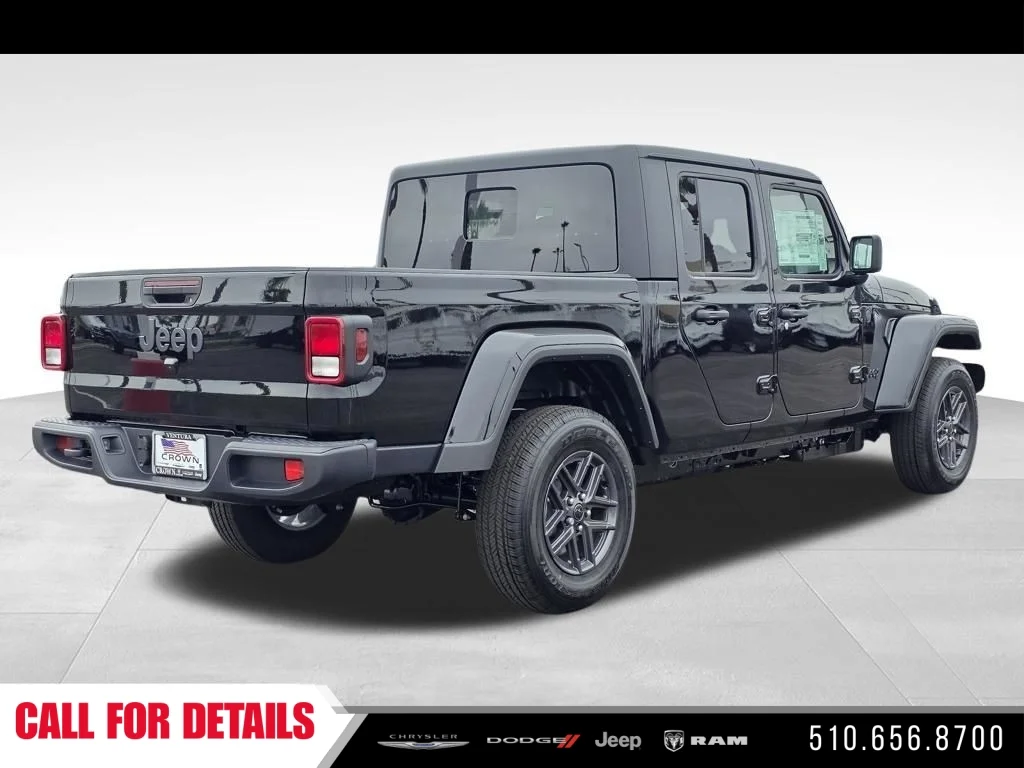 New 2026 Black Clear-Coat Exterior Paint Jeep Sport S image 5