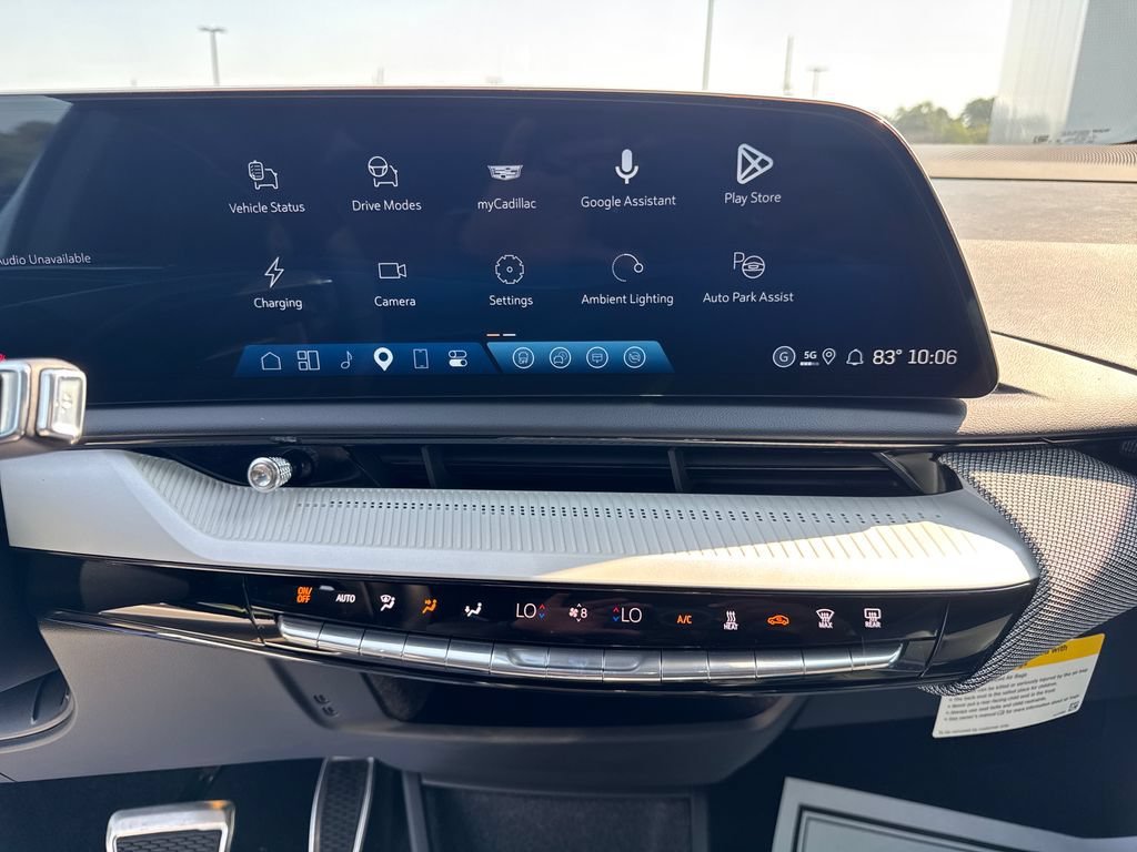 2027 Cadillac OPTIQ Luxury - Photo 22