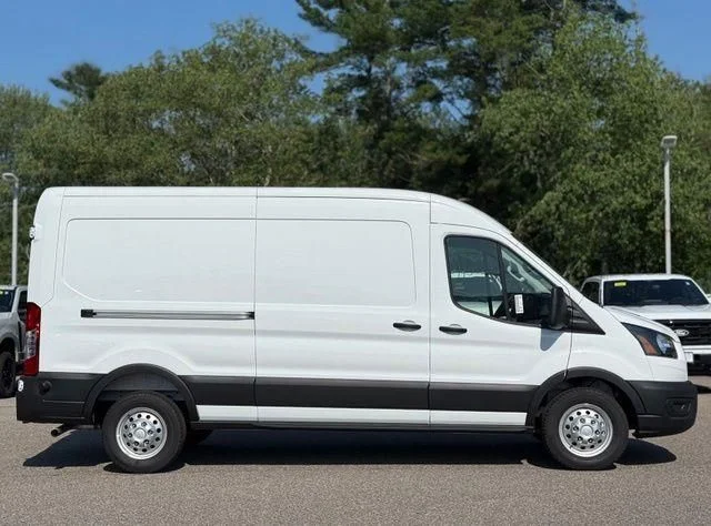 New 2026 Oxford White Ford Cargo Van image 3
