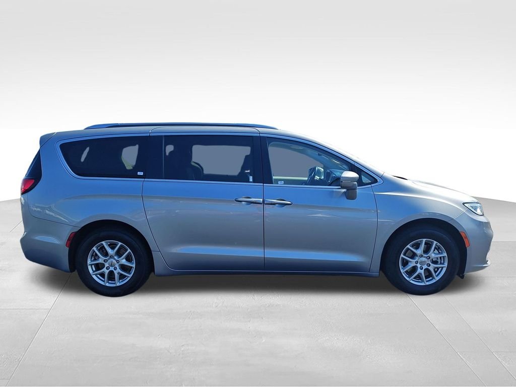 2021 Chrysler Pacifica Touring L - Photo 6