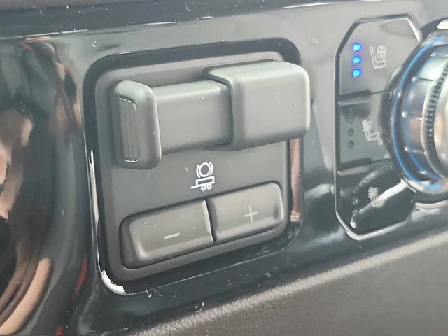 2026 GMC Sierra 2500HD SLT - Photo 38