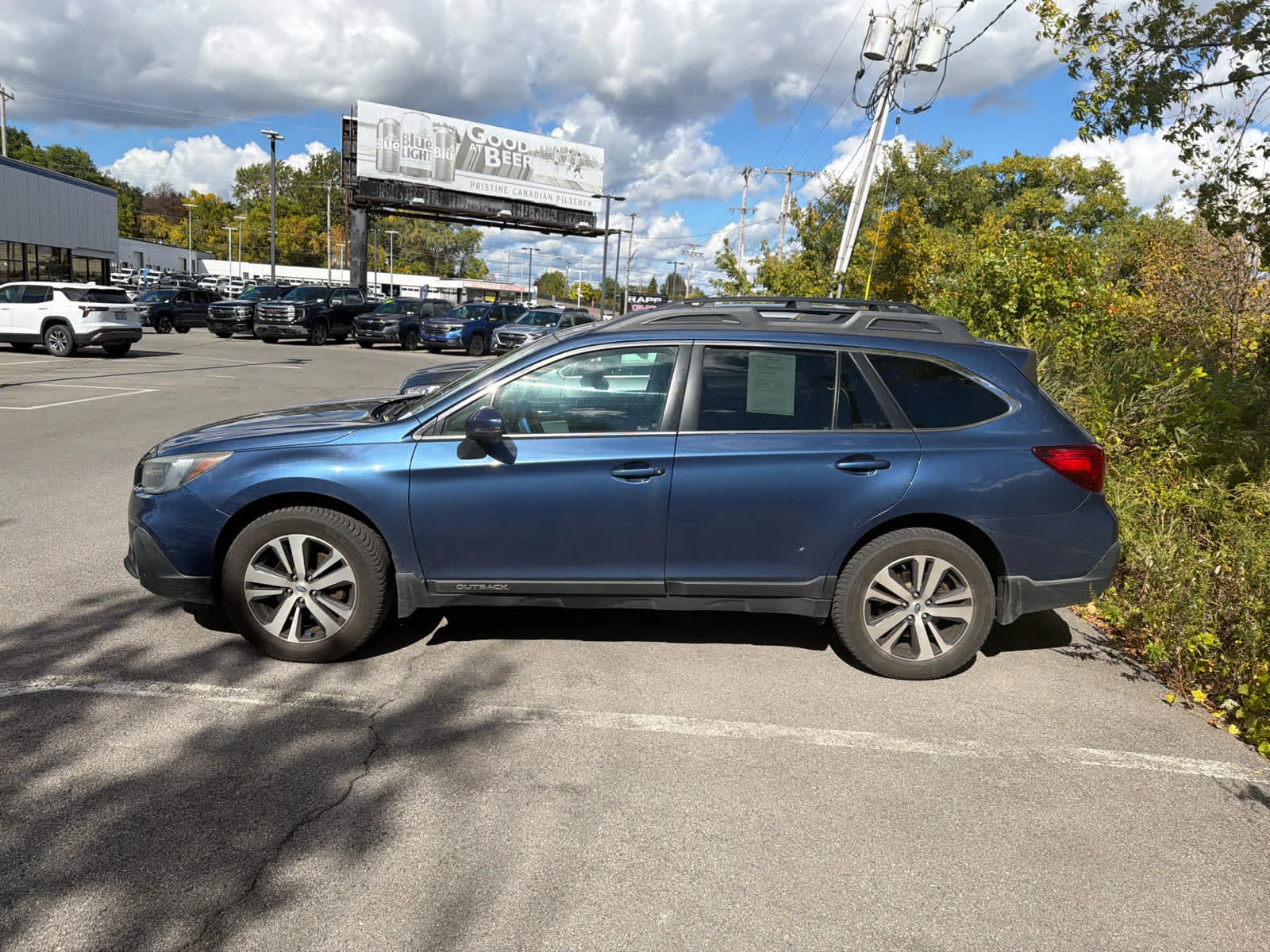 Used 2019 Abyss Blue Pearl Subaru Limited image 12