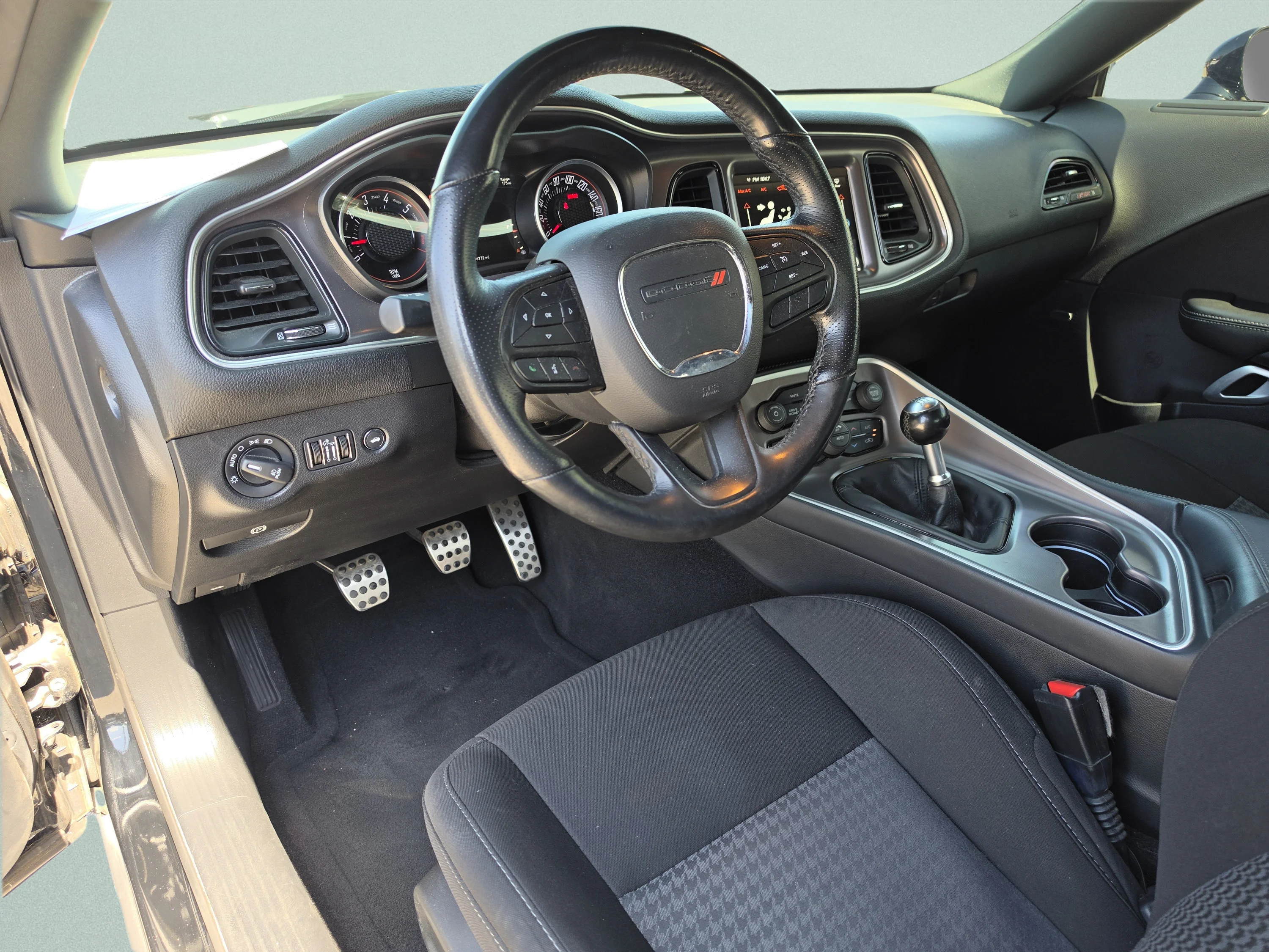 Used 2021 Pitch Black Clearcoat Dodge R/T Scat Pack image 18