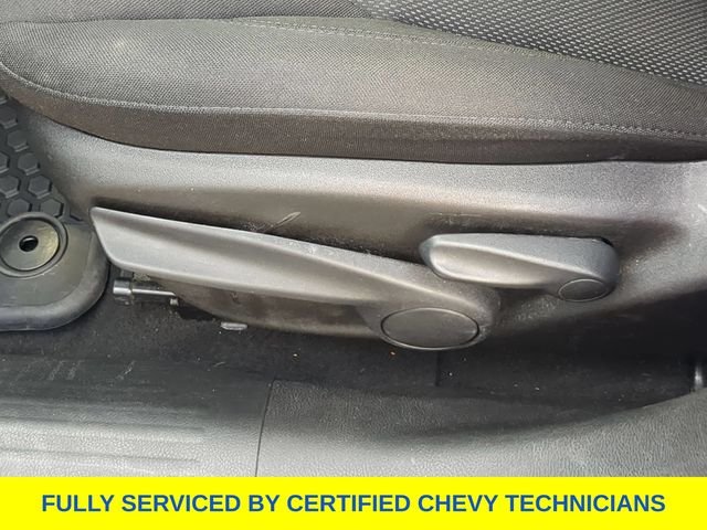 Used 2023 Gray Jeep Latitude image 25