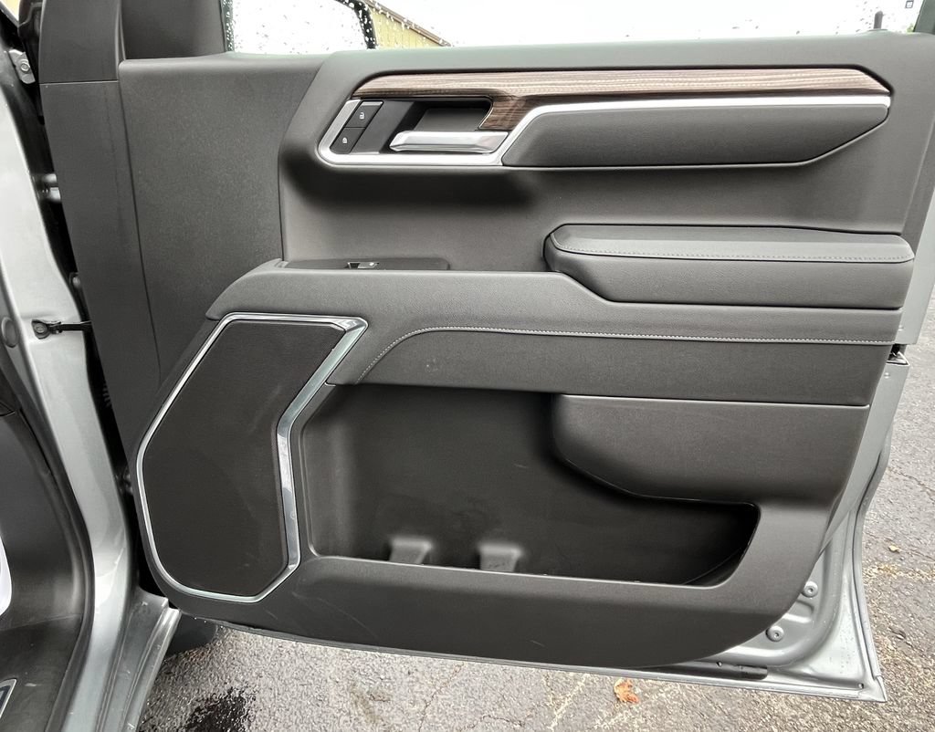 2026 Chevrolet Silverado 1500 LT - Photo 18
