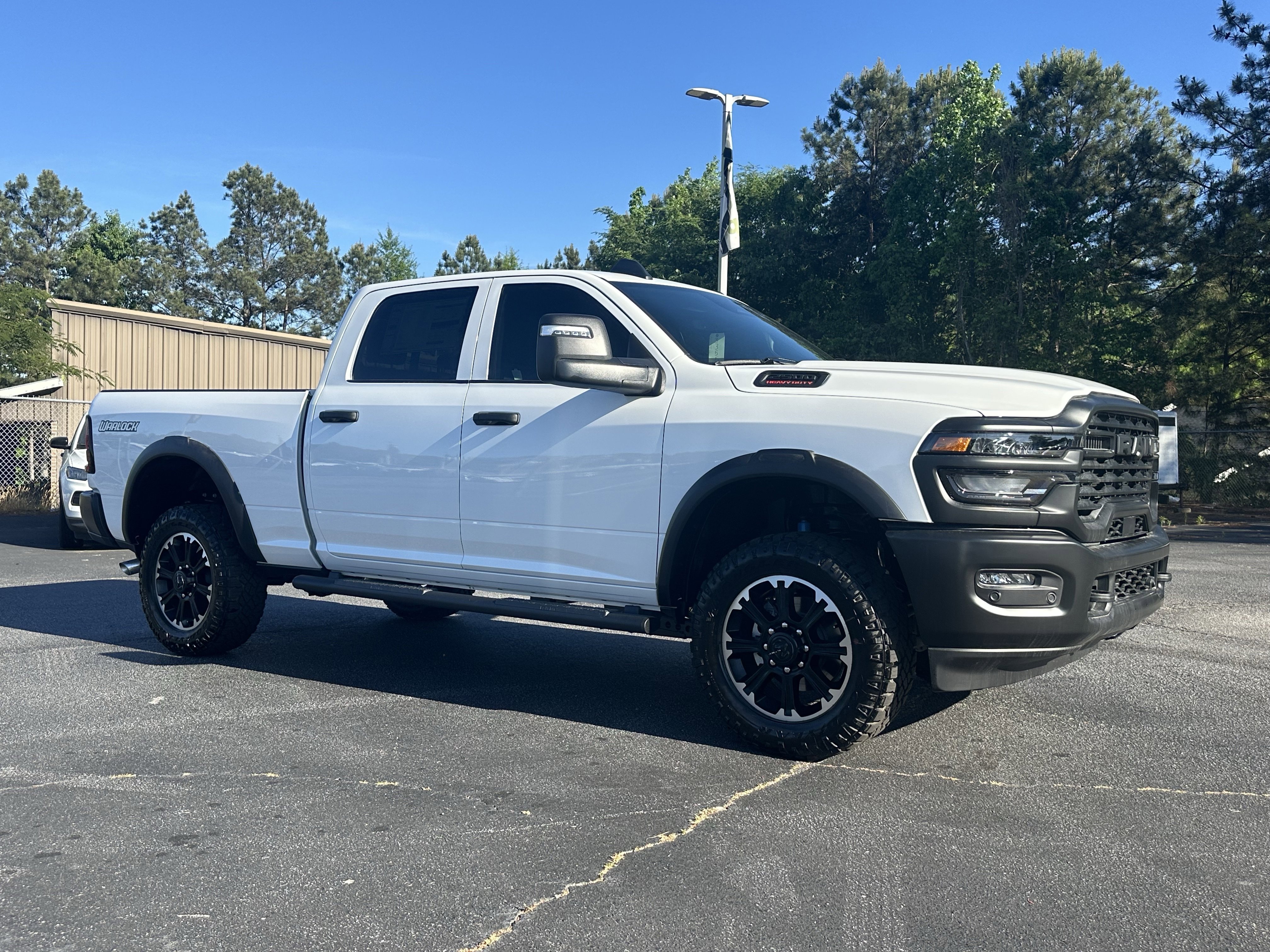New 2026 Bright White Clear-Coat Exterior Paint RAM Warlock image 2